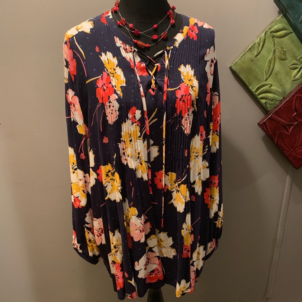 XXL Old Navy Floral Top